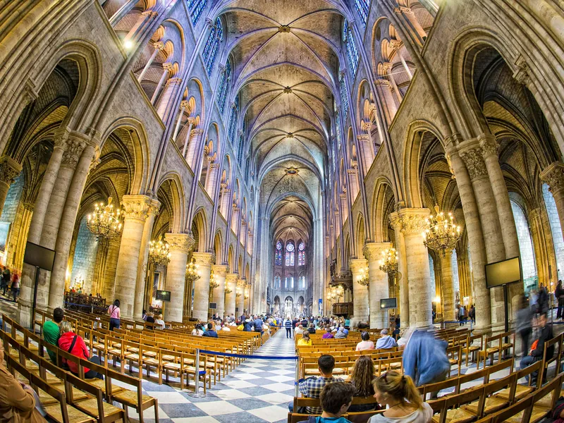 The nave and great organ of Notre-Dame de Paris